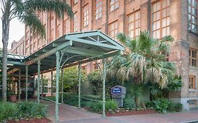 Hampton Inn And Suites New Orleans Convention
